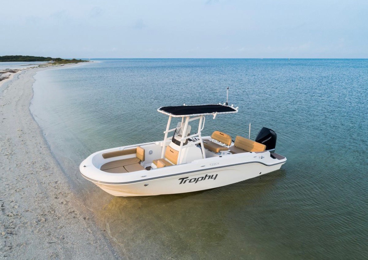 Boat rental near Anna Maria Island